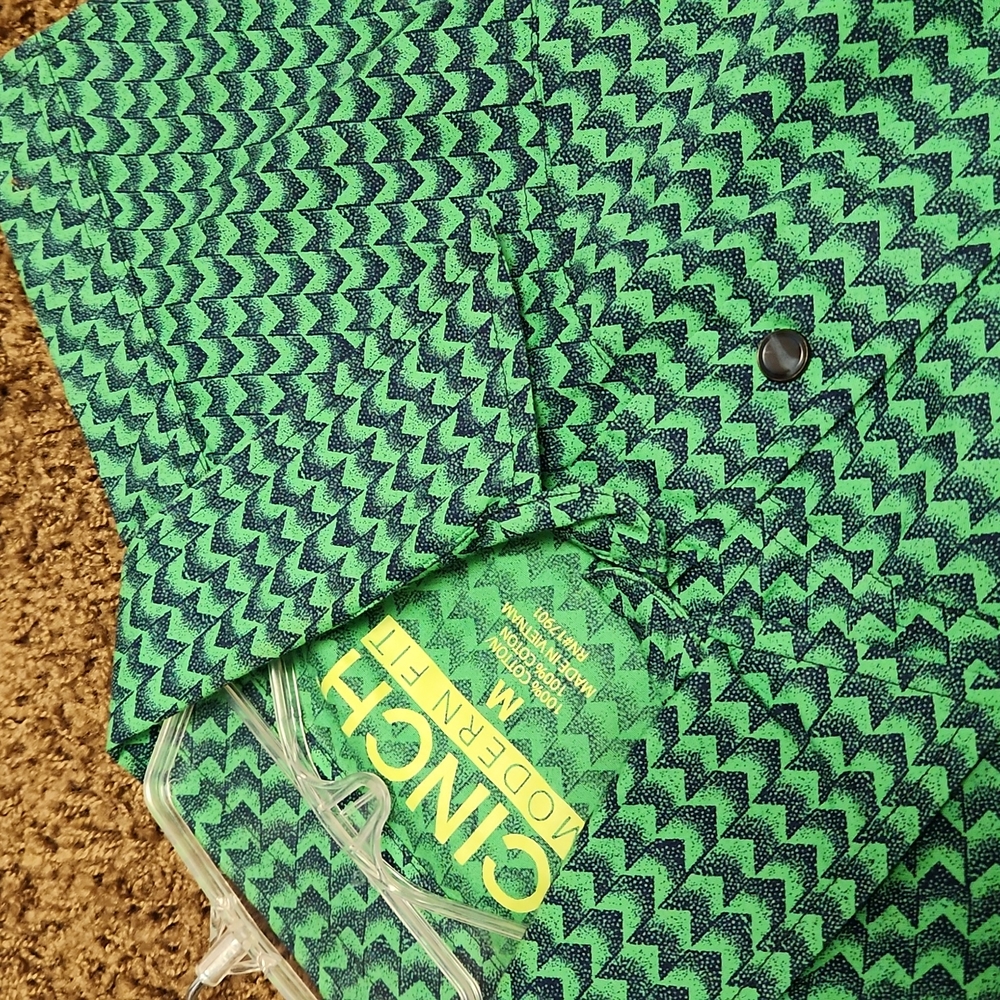 DUPLICATED - Cinch | Sleeveless Button-Down | Medium - Picture 3 of 3